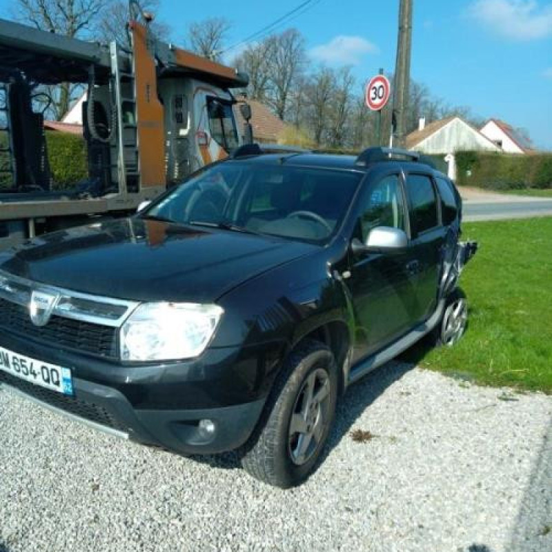 Vitre arriere droit DACIA DUSTER 1 Photo n°9