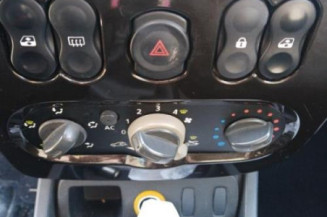 Vitre arriere droit DACIA DUSTER 1