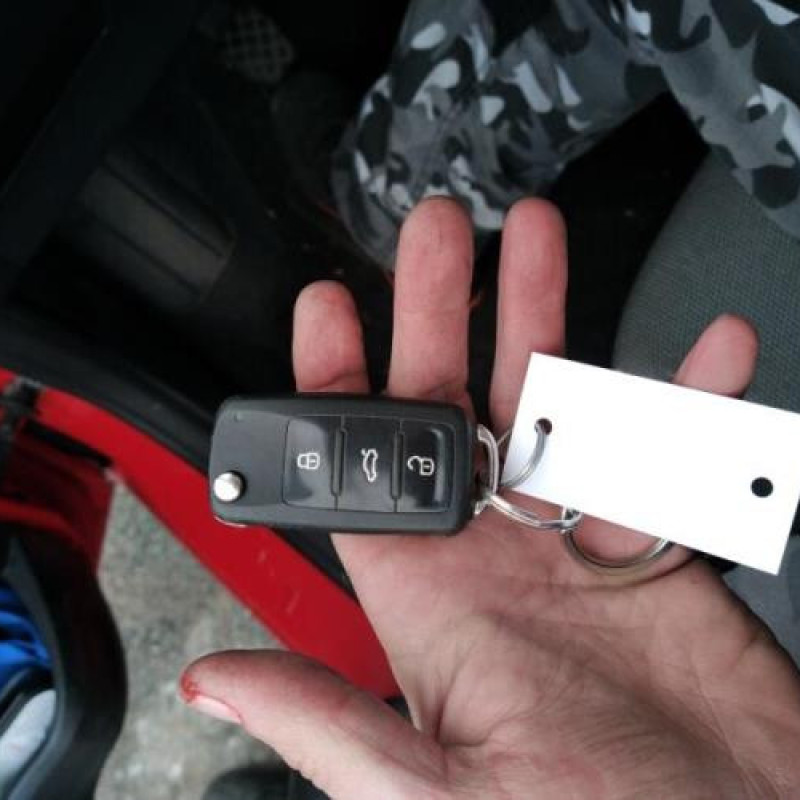 Vitre arriere droit SKODA FABIA 2 Photo n°14
