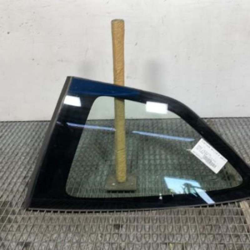 Custode arriere gauche HONDA CIVIC 8 Photo n°1