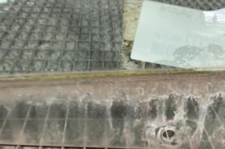 Vitre avant gauche RENAULT CLIO 2