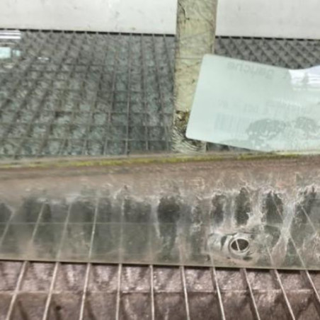 Vitre avant gauche RENAULT CLIO 2