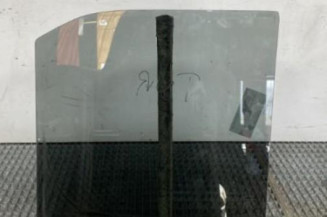 Vitre arriere droit NISSAN CUBE