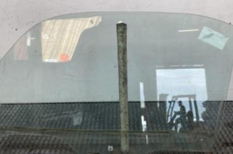 Vitre avant droit NISSAN CUBE