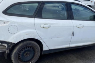 Feu arriere secondaire gauche (feux) FORD FOCUS 3