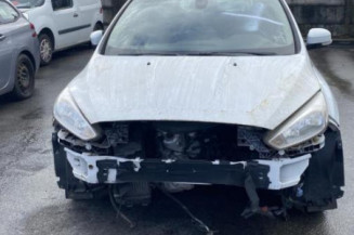 Feu arriere secondaire gauche (feux) FORD FOCUS 3