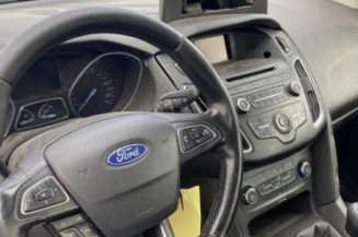 Feu arriere secondaire gauche (feux) FORD FOCUS 3