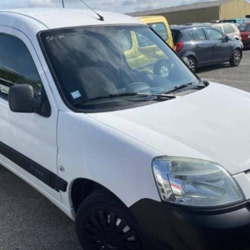 Vitre avant droit CITROEN BERLINGO 1 Photo n°9