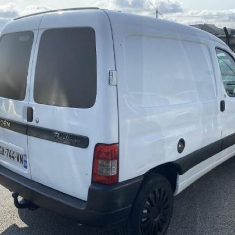 Vitre avant droit CITROEN BERLINGO 1 Photo n°10