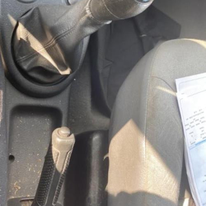 Vitre avant droit CITROEN BERLINGO 1 Photo n°18