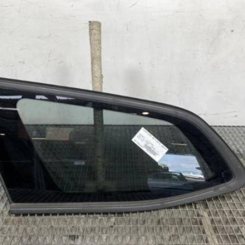 Custode arriere gauche PEUGEOT 308 2 SW Photo n°1