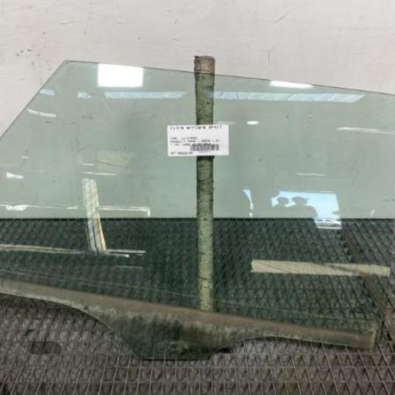 Vitre arriere droit FORD MONDEO 4 Photo n°1
