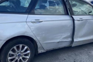 Vitre arriere droit FORD MONDEO 4