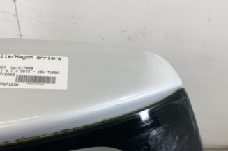 Malle/Hayon arriere SUZUKI SWIFT 3