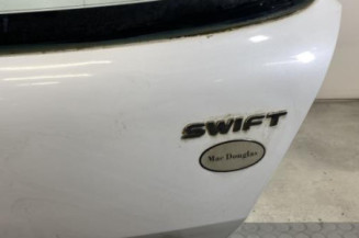 Malle/Hayon arriere SUZUKI SWIFT 3