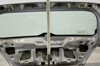 Malle/Hayon arriere SUZUKI SWIFT 3
