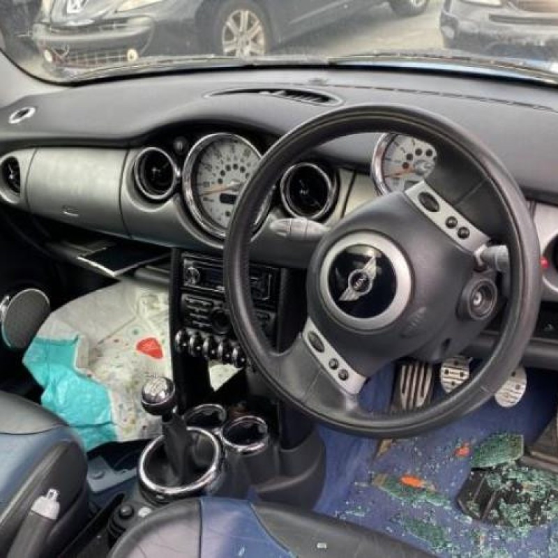 Porte avant droit MINI MINI 1 R50/R53 Photo n°16