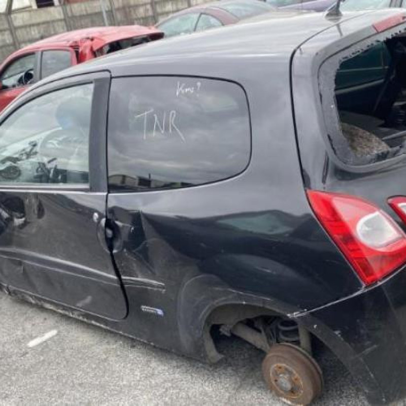 Feu arriere secondaire gauche (feux) RENAULT TWINGO 2 Photo n°6