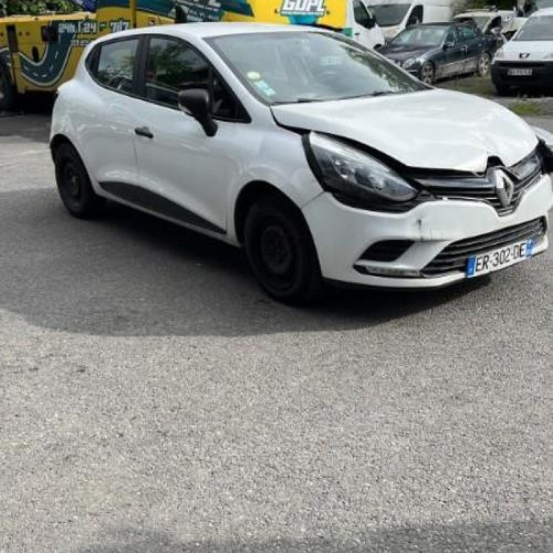 Ceinture avant gauche RENAULT CLIO 4 Photo n°2