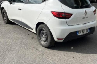 Pretensionneur de ceinture avant gauche RENAULT CLIO 4