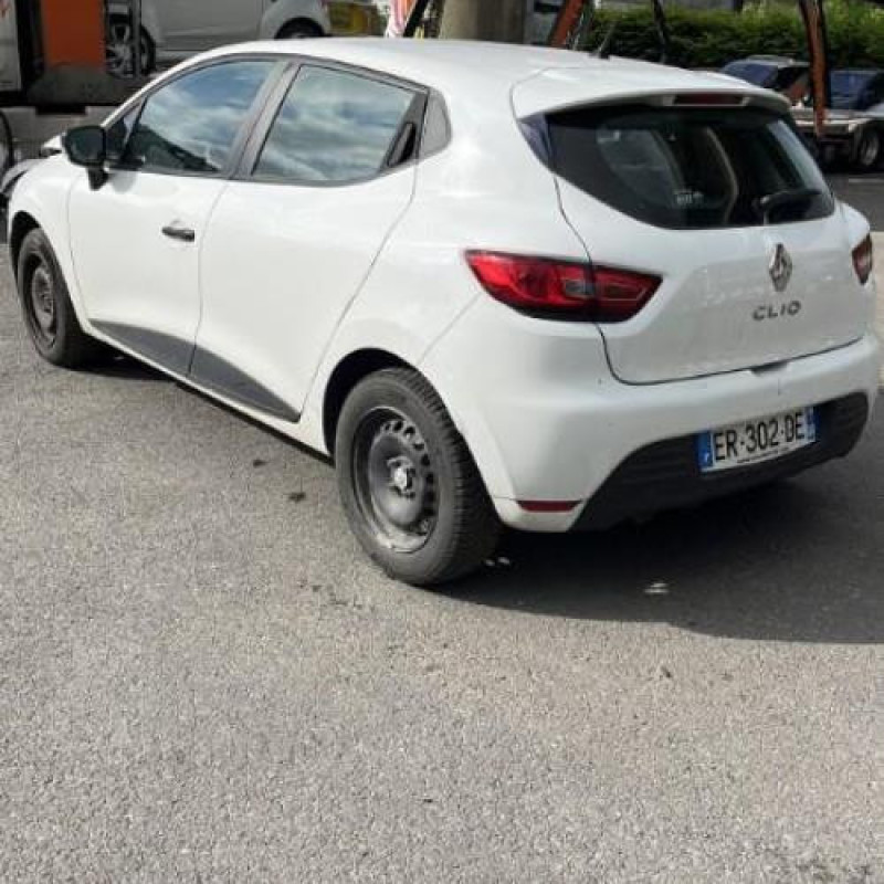 Ceinture avant gauche RENAULT CLIO 4 Photo n°4