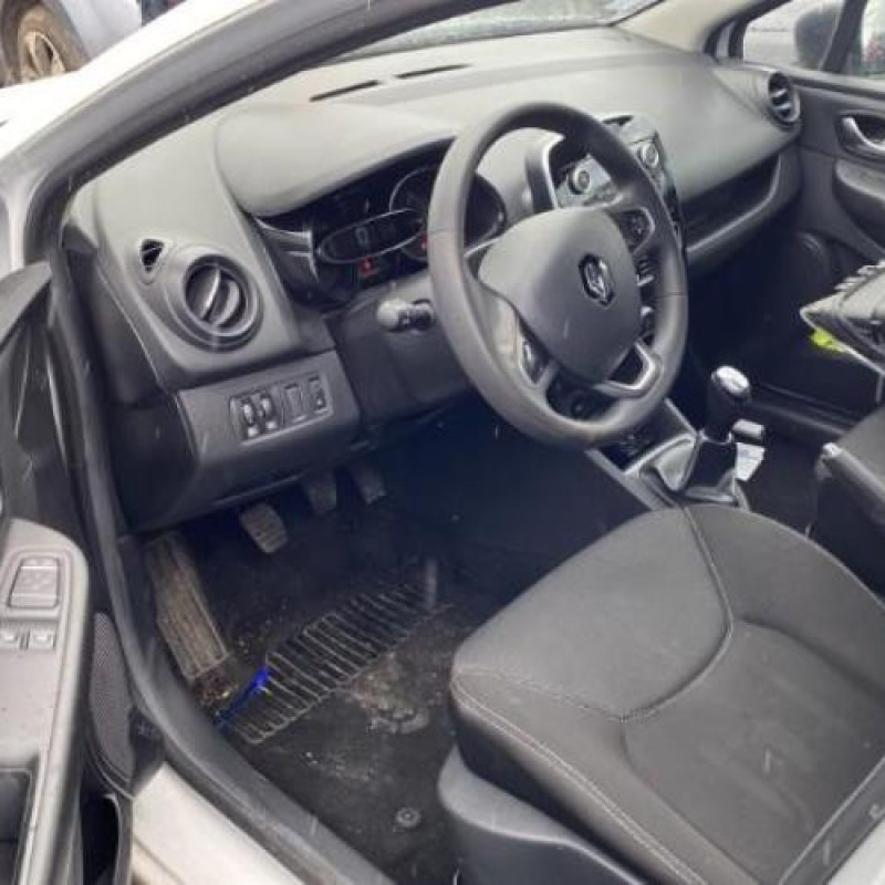 Ceinture avant gauche RENAULT CLIO 4 Photo n°14