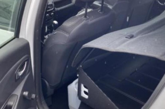 Pretensionneur de ceinture avant gauche RENAULT CLIO 4