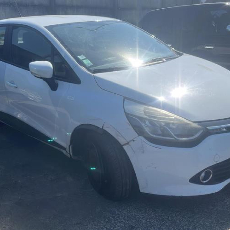 Ceinture avant gauche RENAULT CLIO 4 Photo n°3