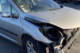 Serrure avant droit PEUGEOT 307