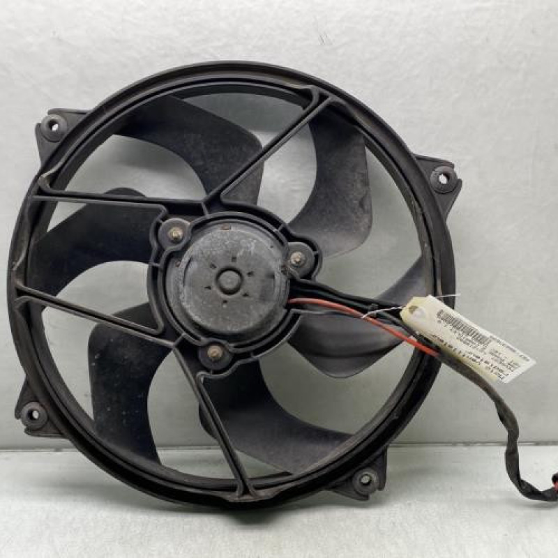 Moto ventilateur radiateur PEUGEOT 206 Photo n°3