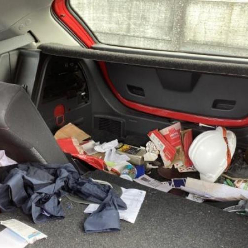 Feu arriere principal droit (feux) OPEL CORSA D Photo n°11