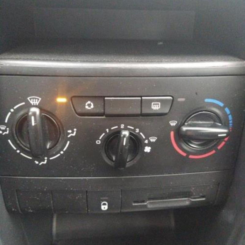 Moteur essuie glace avant PEUGEOT 207 Photo n°14