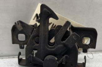 Fermeture de capot RENAULT CLIO 4 Photo n°1