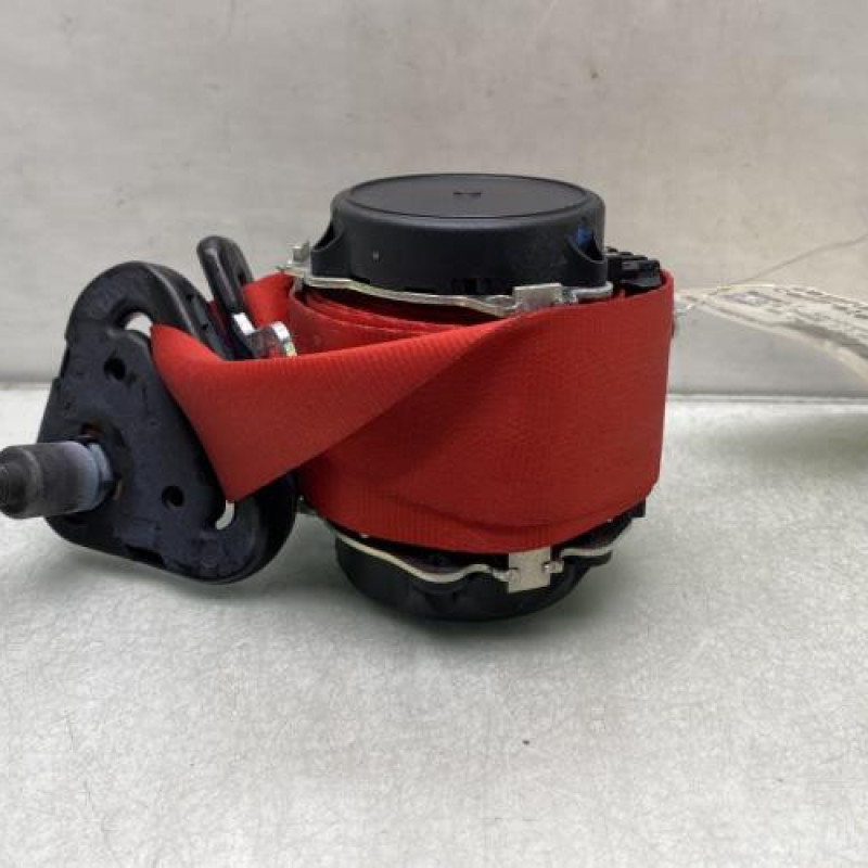 Ceinture arriere centrale RENAULT CLIO 4 Photo n°1