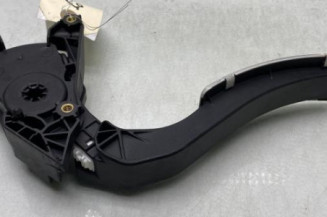Pedalier d'accelerateur RENAULT CLIO 4
