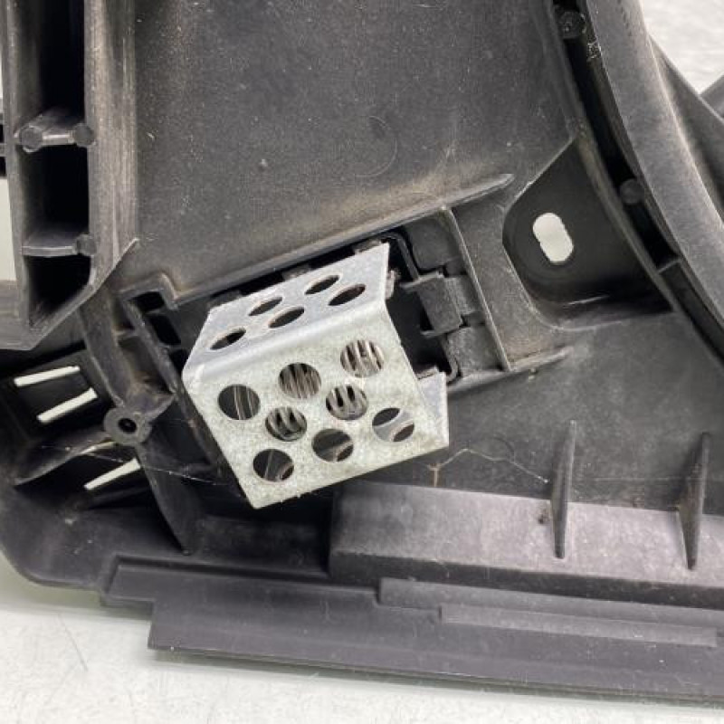 Moto ventilateur radiateur RENAULT CLIO 4 Photo n°2