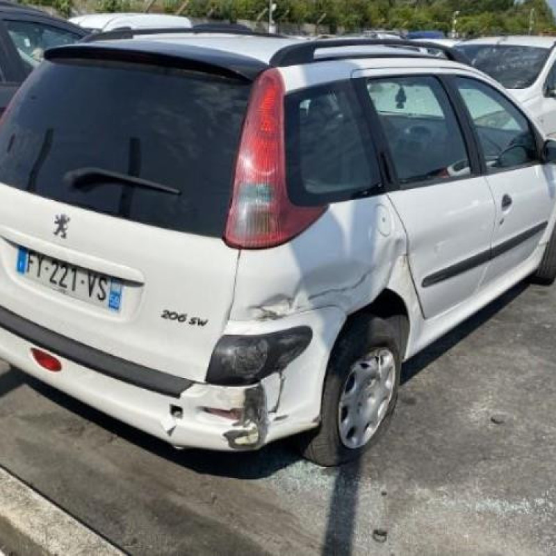 Verin de lunette arriere PEUGEOT 206 Photo n°7