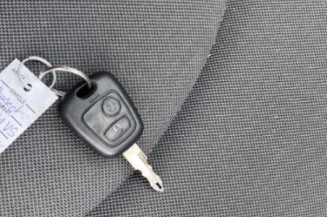 Verin de lunette arriere PEUGEOT 206