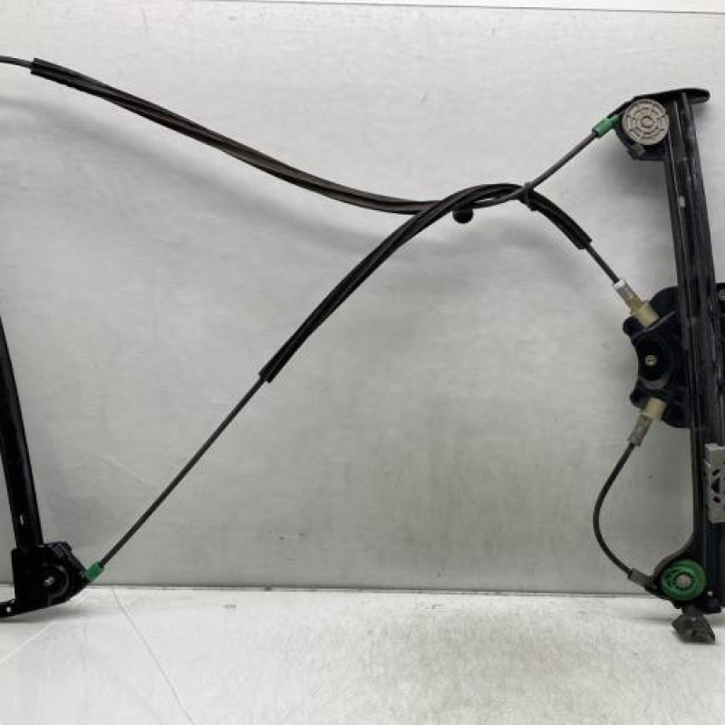 Leve vitre electrique avant droit PEUGEOT 206 Photo n°8