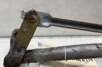 Moteur essuie glace arriere SKODA OCTAVIA 1