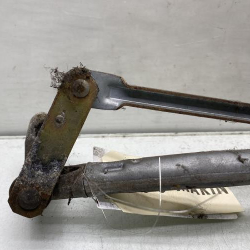 Moteur essuie glace arriere SKODA OCTAVIA 1 Photo n°7