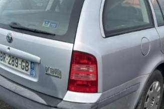 Moteur essuie glace avant SKODA OCTAVIA 1