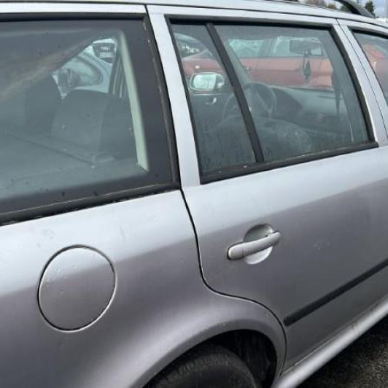 Moteur essuie glace arriere SKODA OCTAVIA 1 Photo n°18