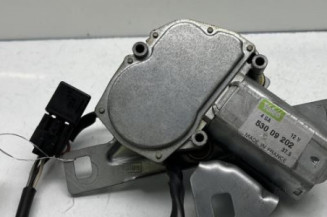 Moteur essuie glace arriere PEUGEOT 106