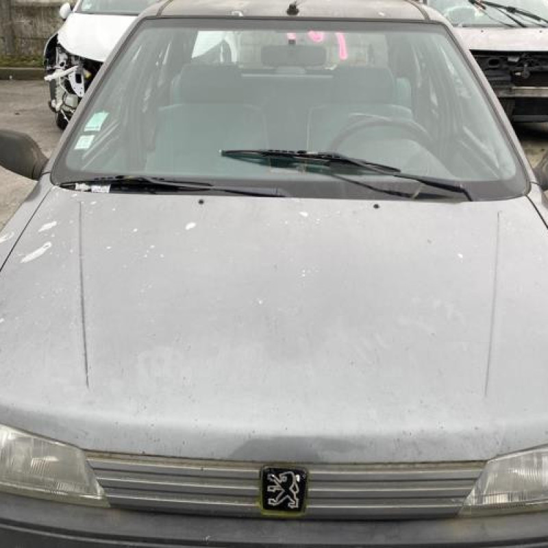 Moteur essuie glace arriere PEUGEOT 106 Photo n°7