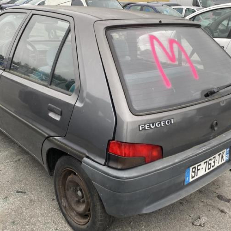 Moteur essuie glace arriere PEUGEOT 106 Photo n°12
