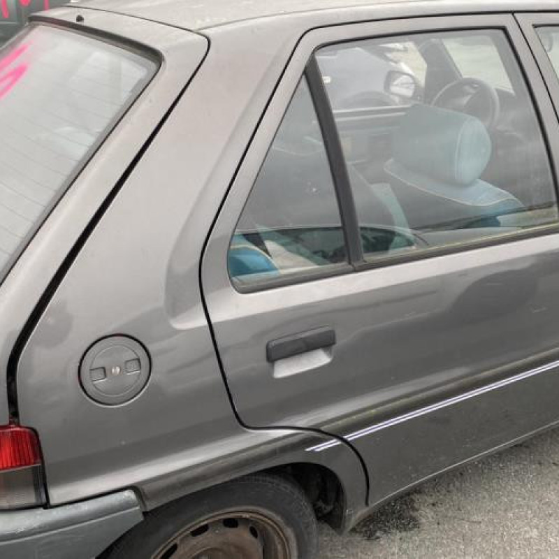 Moteur essuie glace arriere PEUGEOT 106 Photo n°14