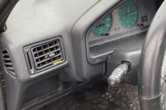Moteur essuie glace arriere PEUGEOT 106