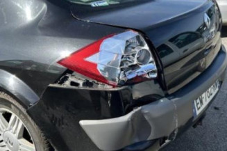Bouton de coffre RENAULT MEGANE 2