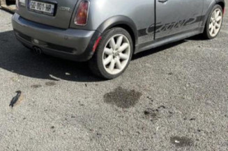 Renfort pare choc arriere (traverse) MINI MINI 1 R50/R53